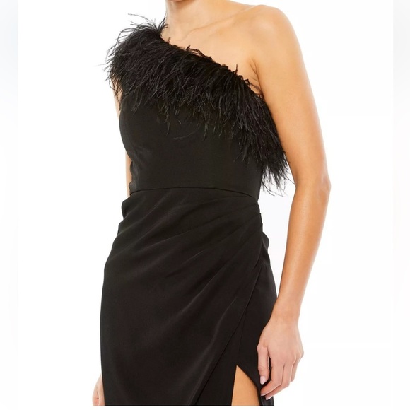New Mac Duggal Feather size 12 tream one shoulder dress - Picture 2 of 7